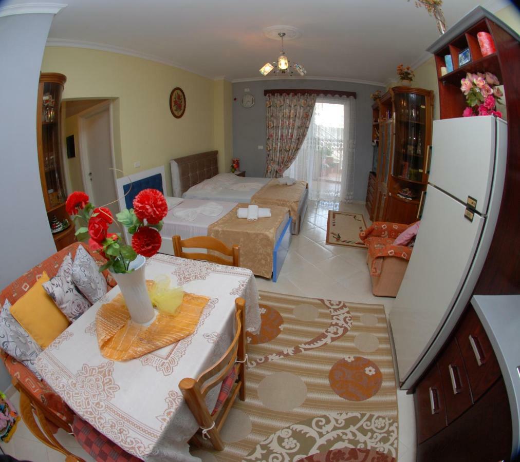 Eduart Apartments Sarandë Eksteriør billede