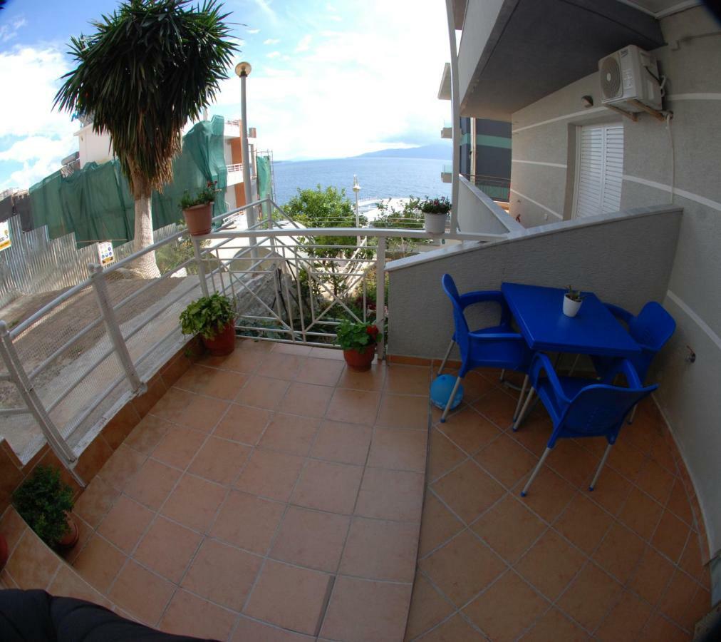 Eduart Apartments Sarandë Eksteriør billede