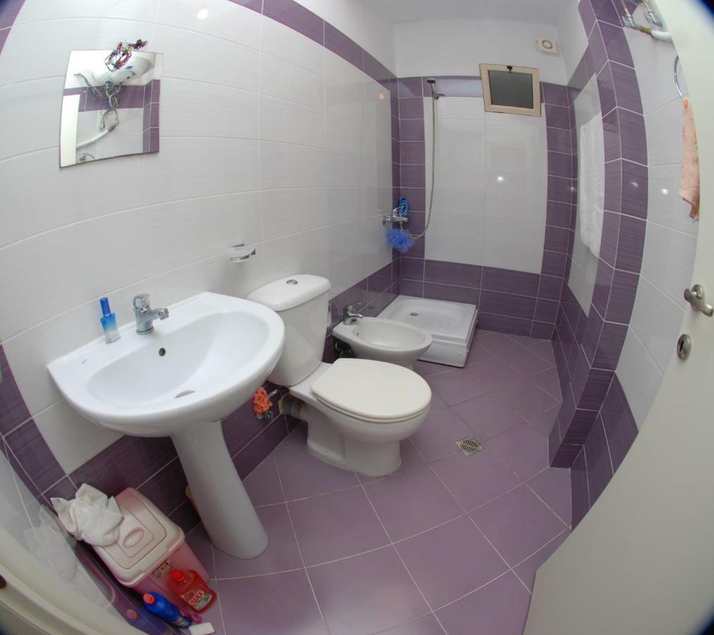 Eduart Apartments Sarandë Eksteriør billede